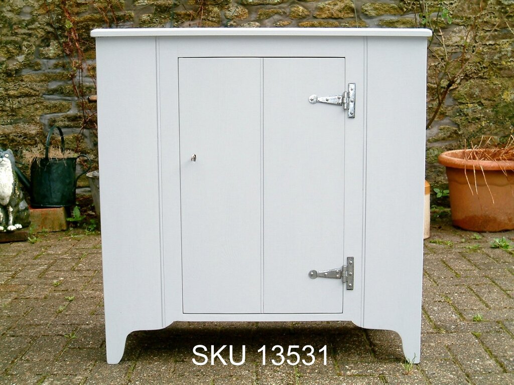 Catalogue S & H Antique Pine Furniture Cornwall & the UK