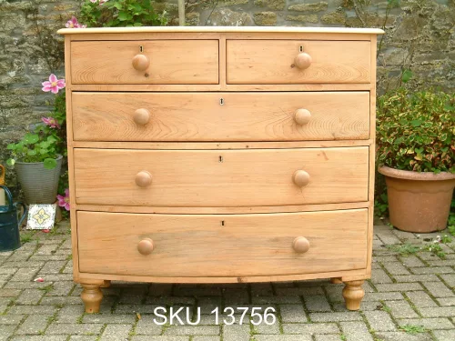 Victorian Pine Bow Front Chest of drawers