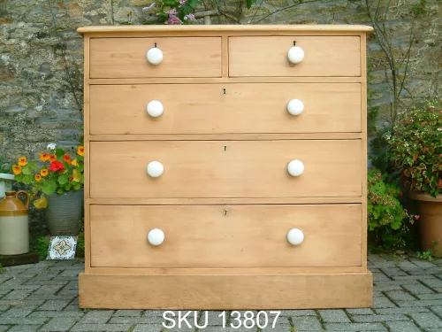 Victorian Antique Pine Chest of Drawers