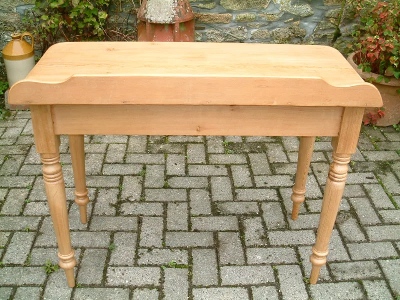 image of the back of the old pine side table