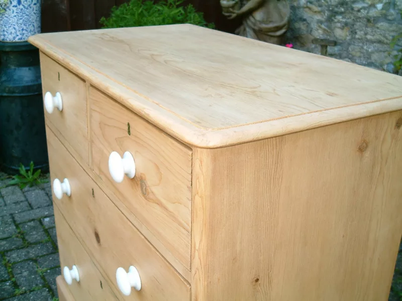 Image of the fine top on the antique pine chest of drawers
