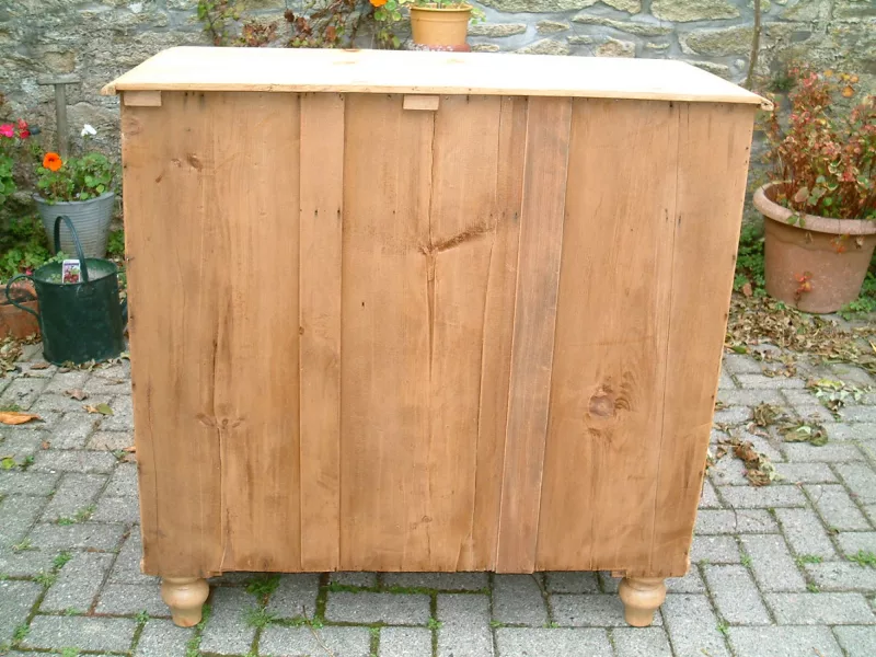 Victorian Pine Chest of Drawers - Image 2