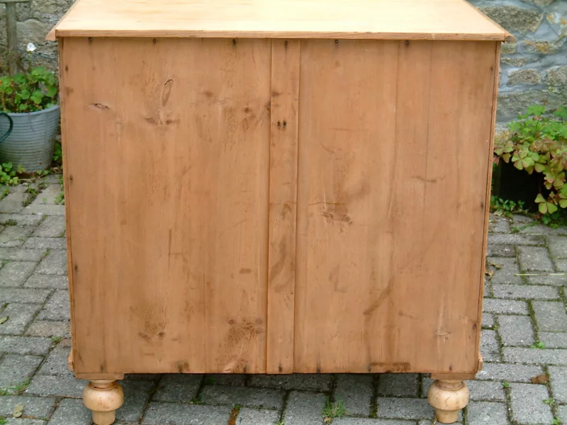 Image of the excellent quality and condition back, on the Victorian pine chest of drawers