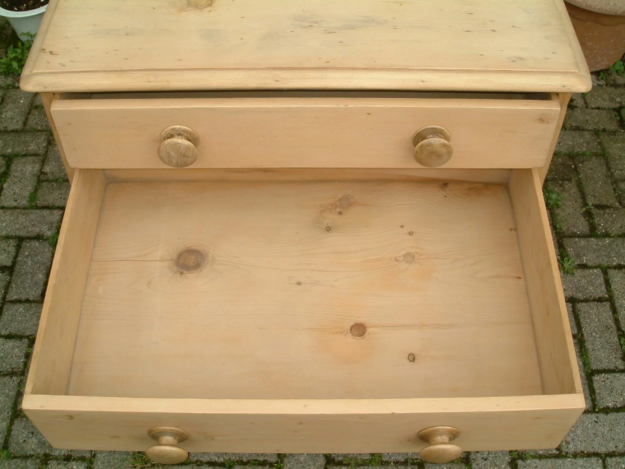 Early Victorian Chest-showing timber drawer bases