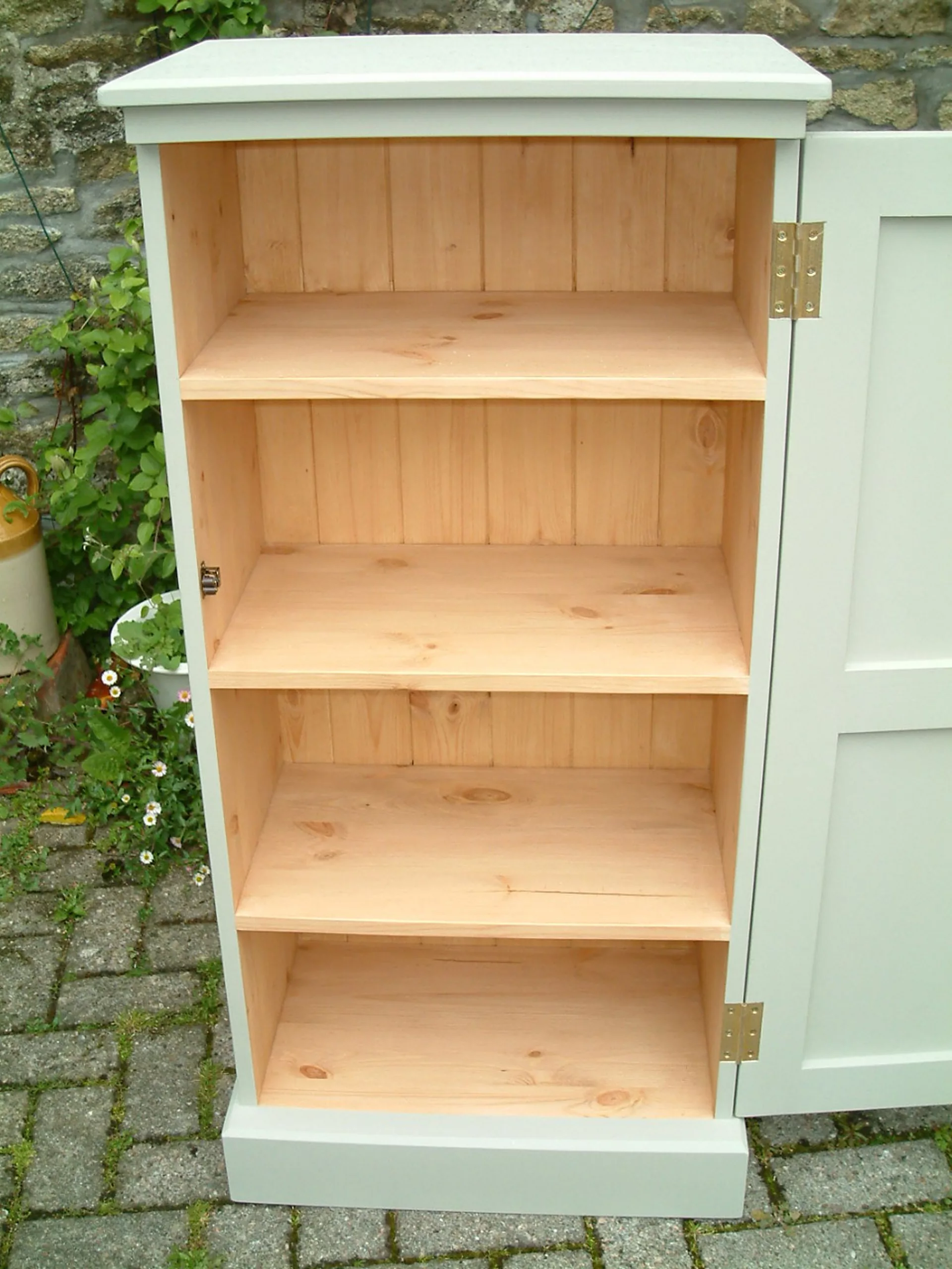 Painted Pine Cupboardiinterior