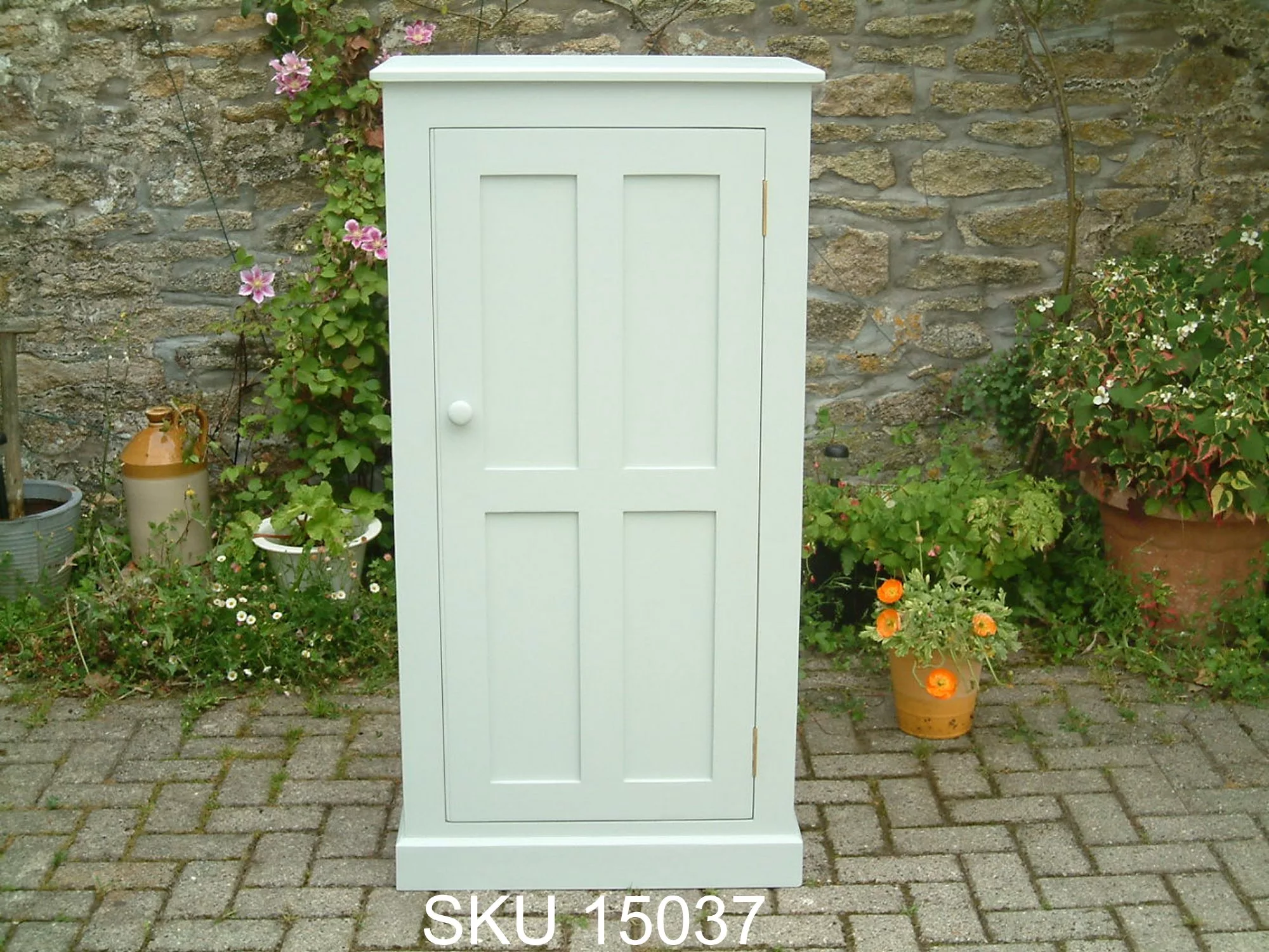 painted pine cupboard - front