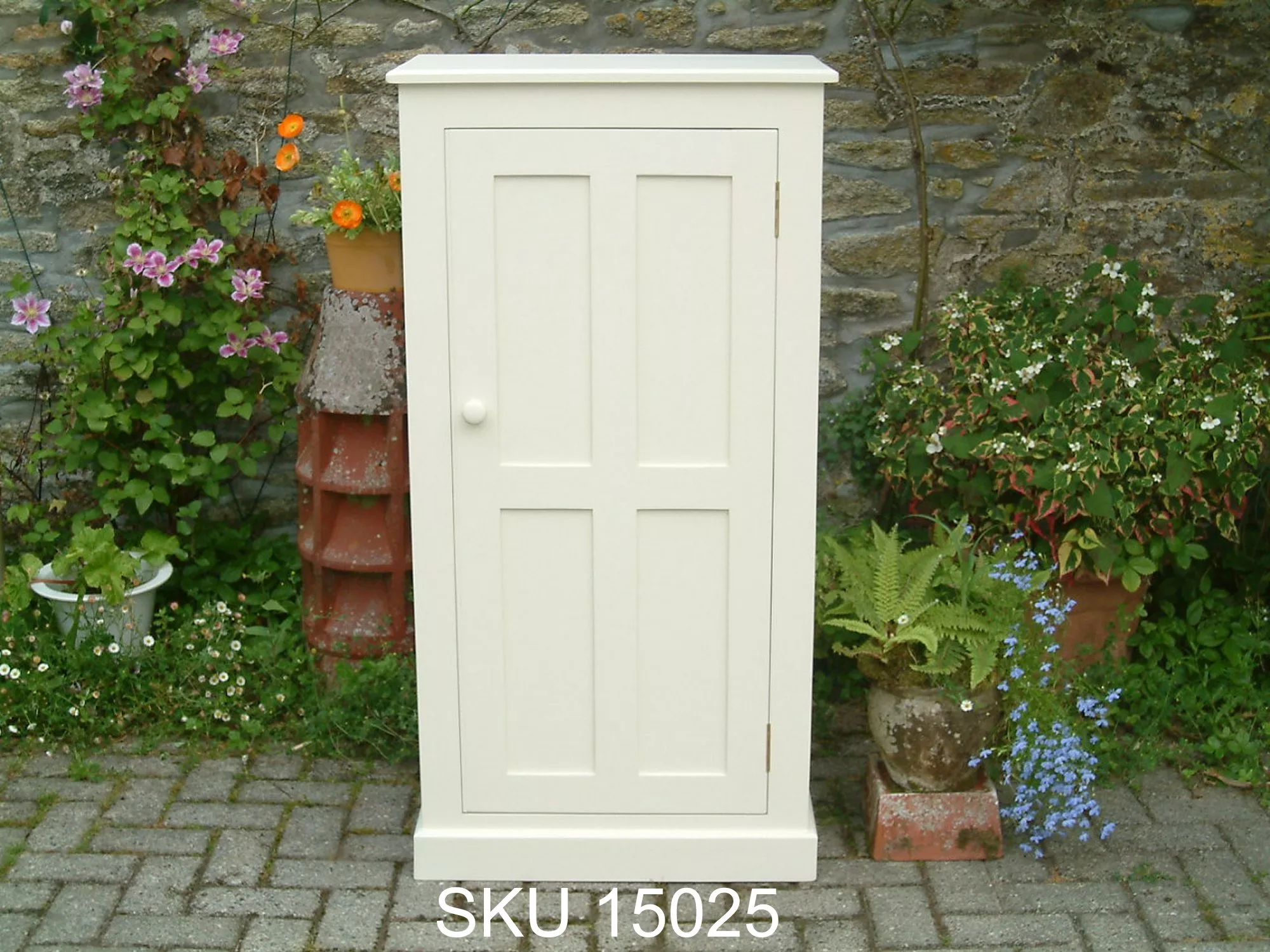 painted pine cupboard - front profile