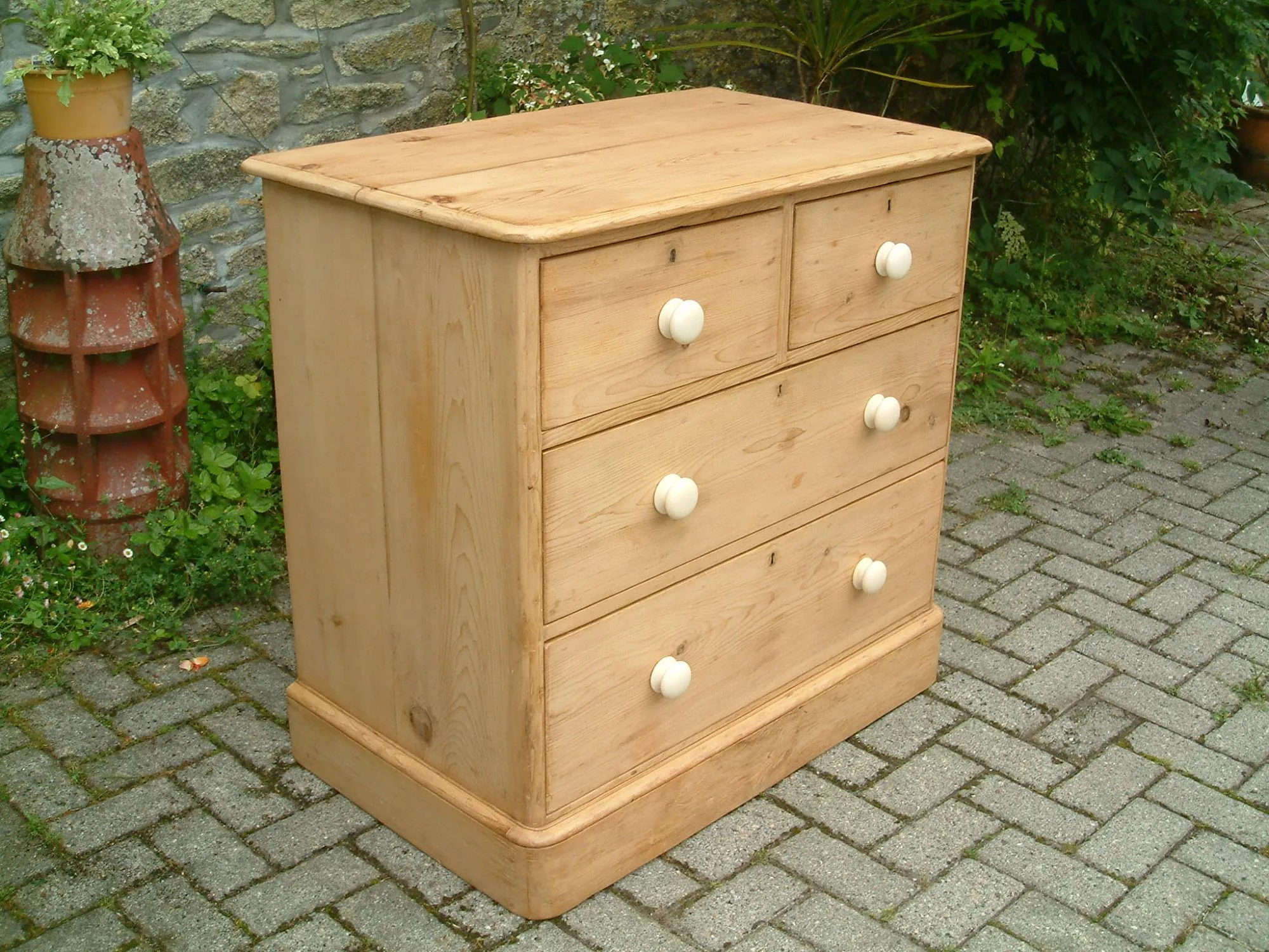 antique pine chest of drawers - left profile